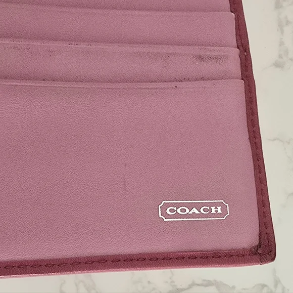 Coach Vintage GiGi Pink Wallet - Picture 5 of 7